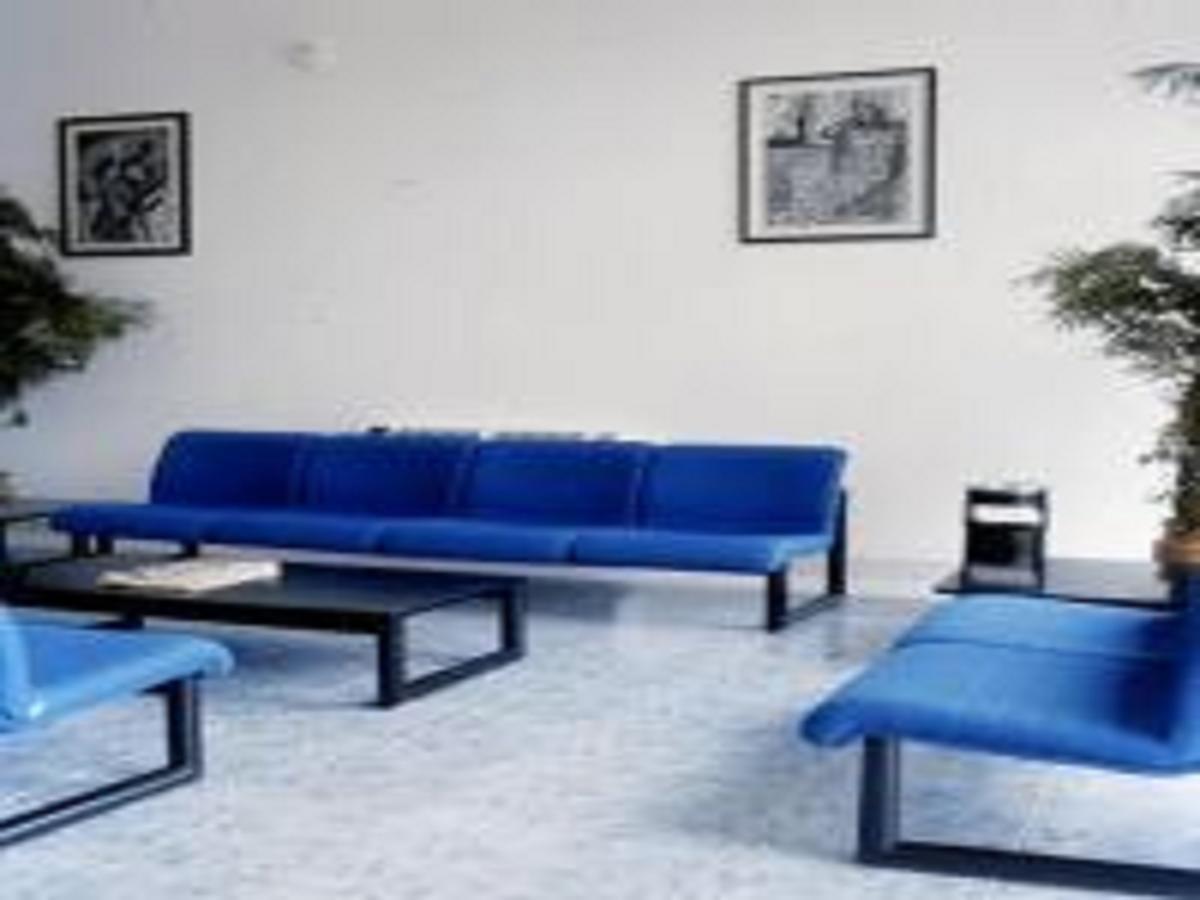 M Plaza Hotel Άκρα Εξωτερικό φωτογραφία